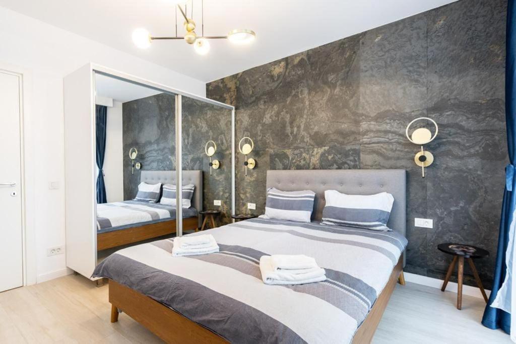 Blue Velvet Lejlighed Bukarest Eksteriør billede